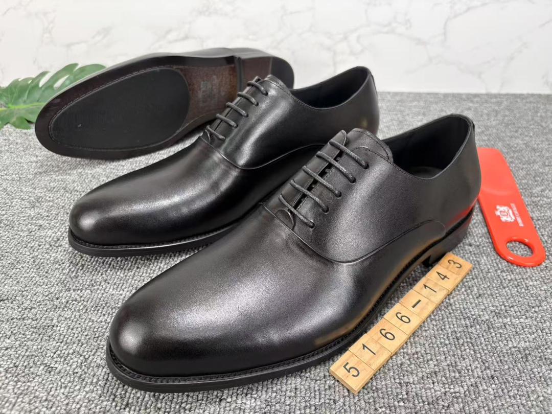 RelaxStride Shoes