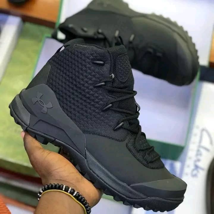 Armour Infil Hike Gore-TEX tactical boots