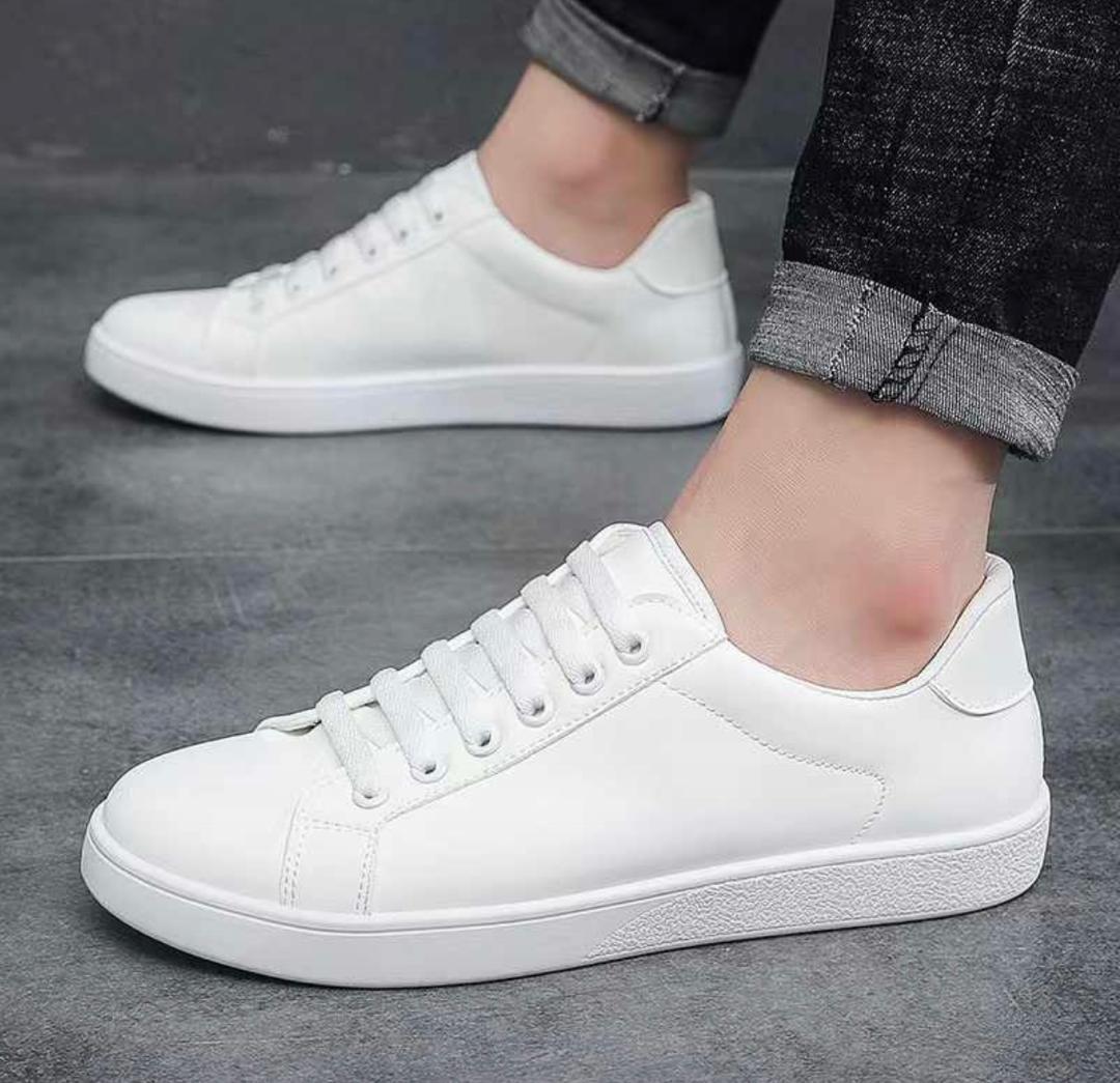 white men's fashion sneakers are casual lace-up shoes